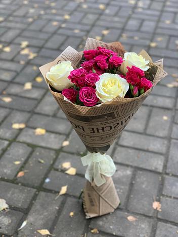 Букет цветов из: Розы в Среднем Подкумке